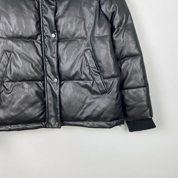 BCBGMaxazria Faux Leather Puffer Jacket Mock Neck Full Zip Black Coat Size Large - Picture 3 of 9